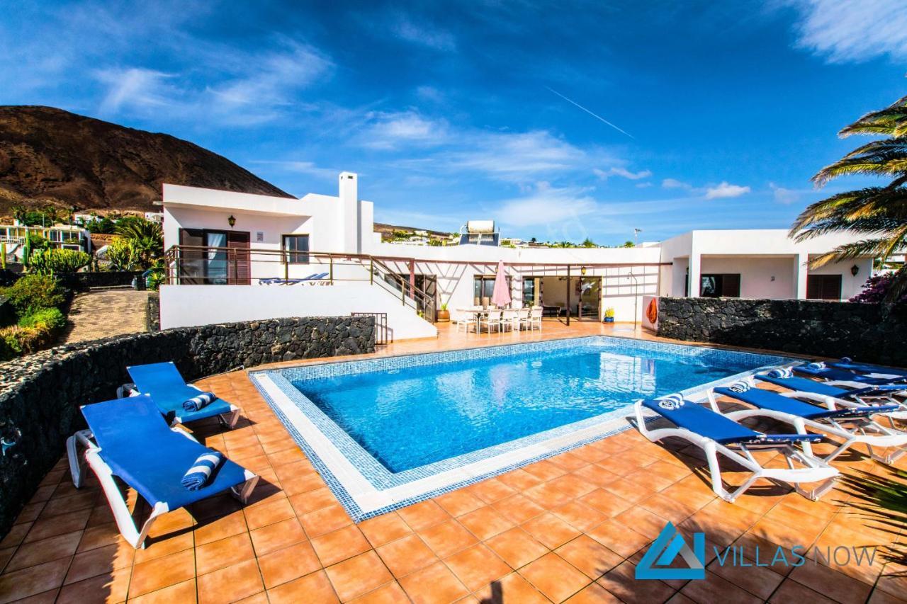 Villa Montana - Lh113 By Villas Now Ltd Πλάγια Μπλάνκα Εξωτερικό φωτογραφία